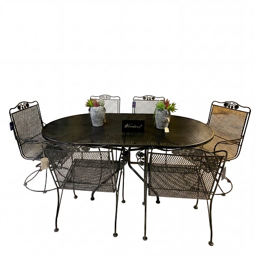 42×72 oval dining set in black