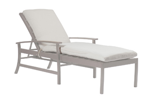 charleston chaise lounge oyster – frame only