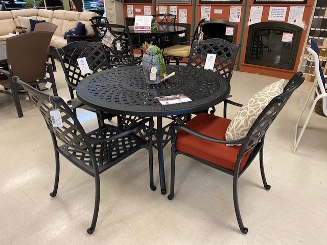 berkshire 48 inch round dining set product image