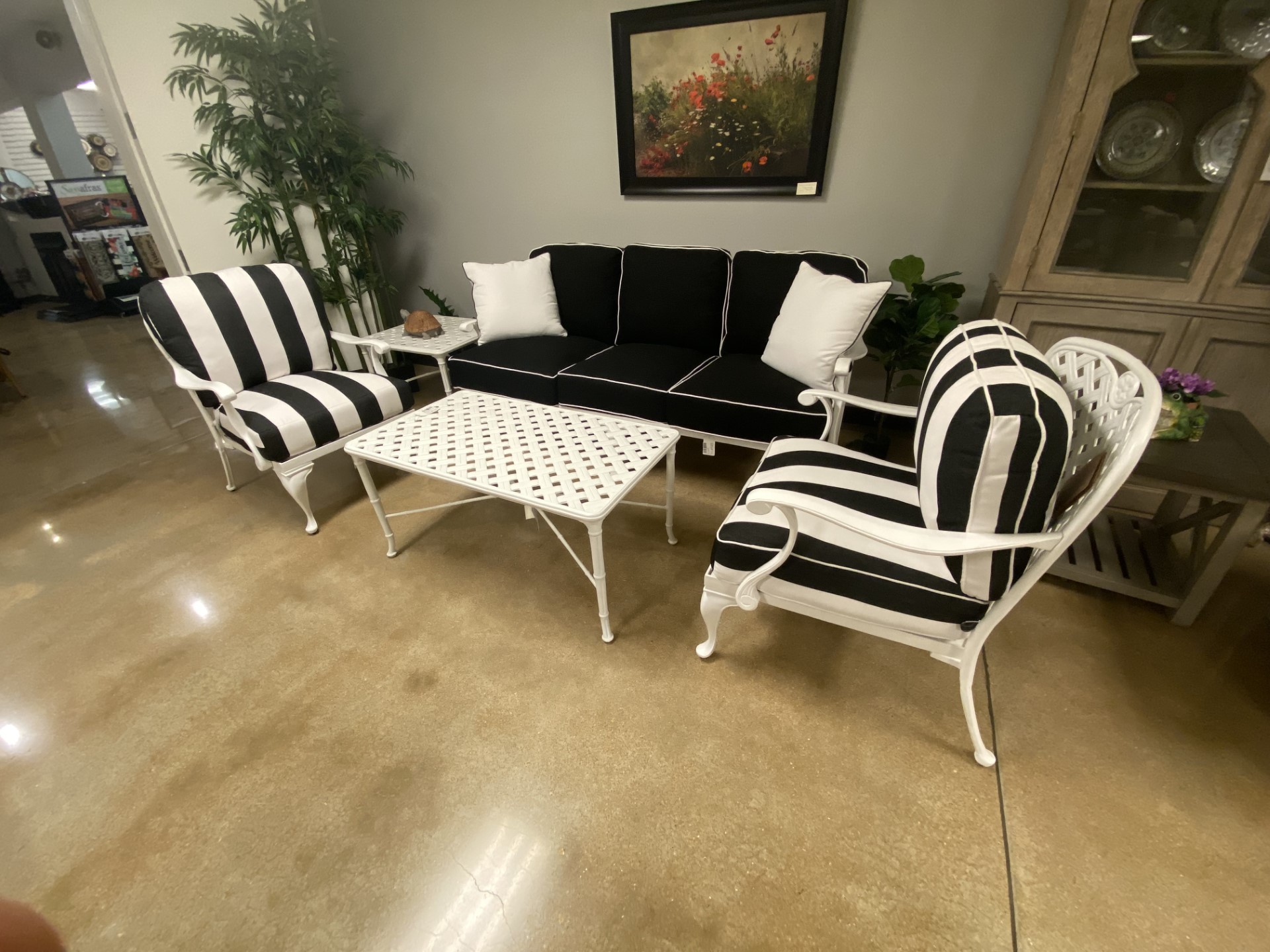 provance/calcutta seating set product image