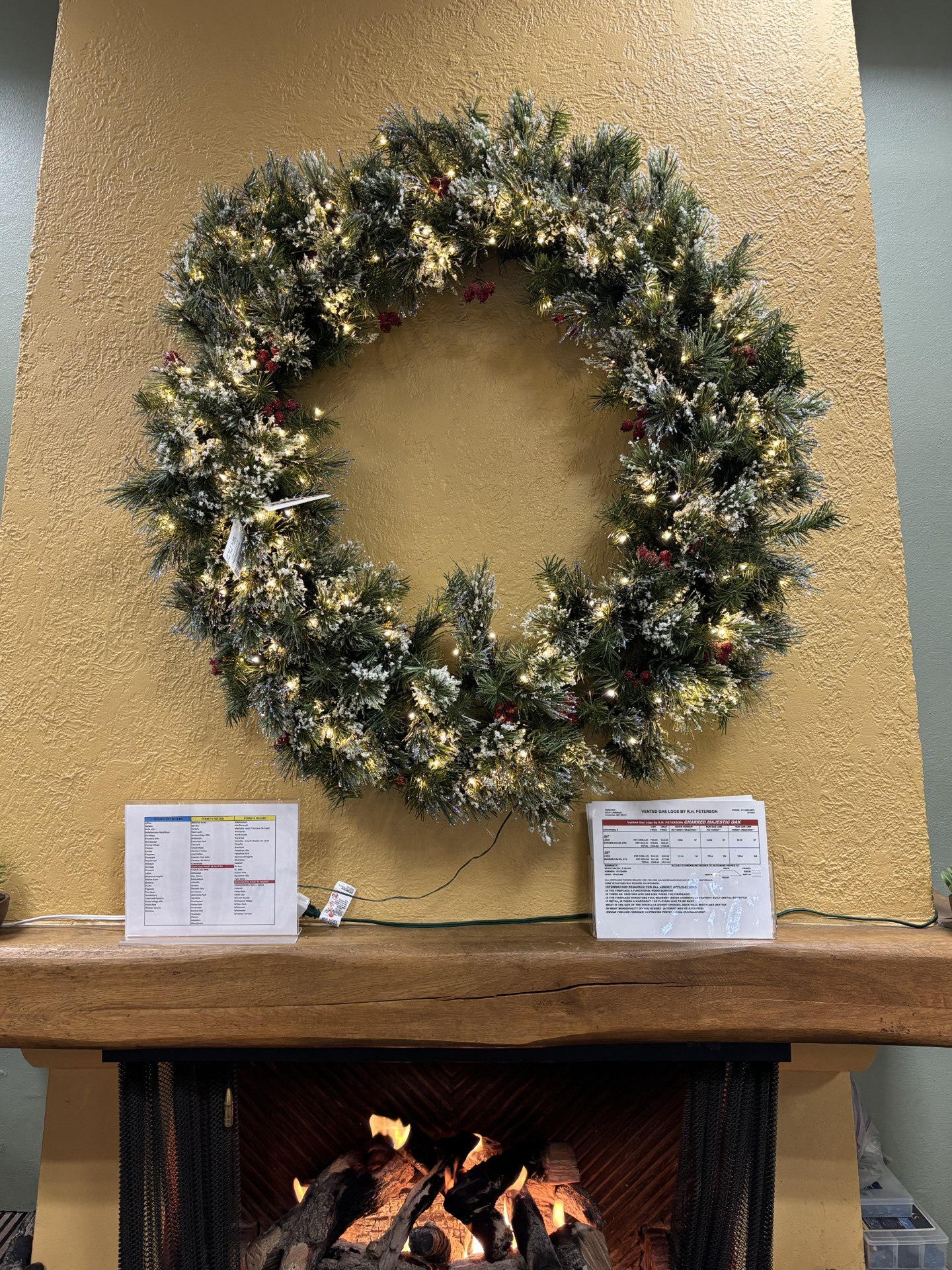 48 inch brandywine wreath – white led lights product image