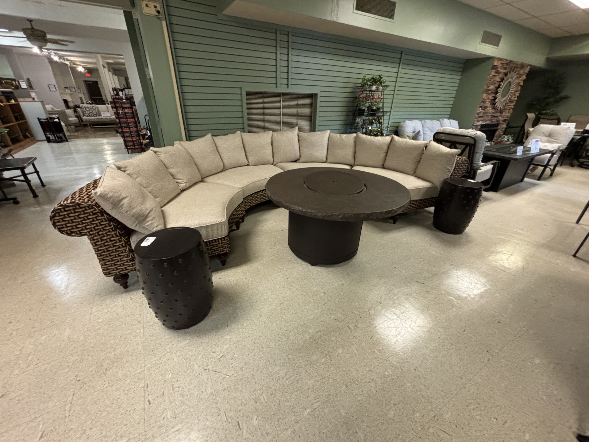 chesterfield sectional seating set product image