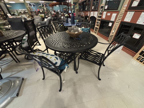 berkshire/mayfair dining set