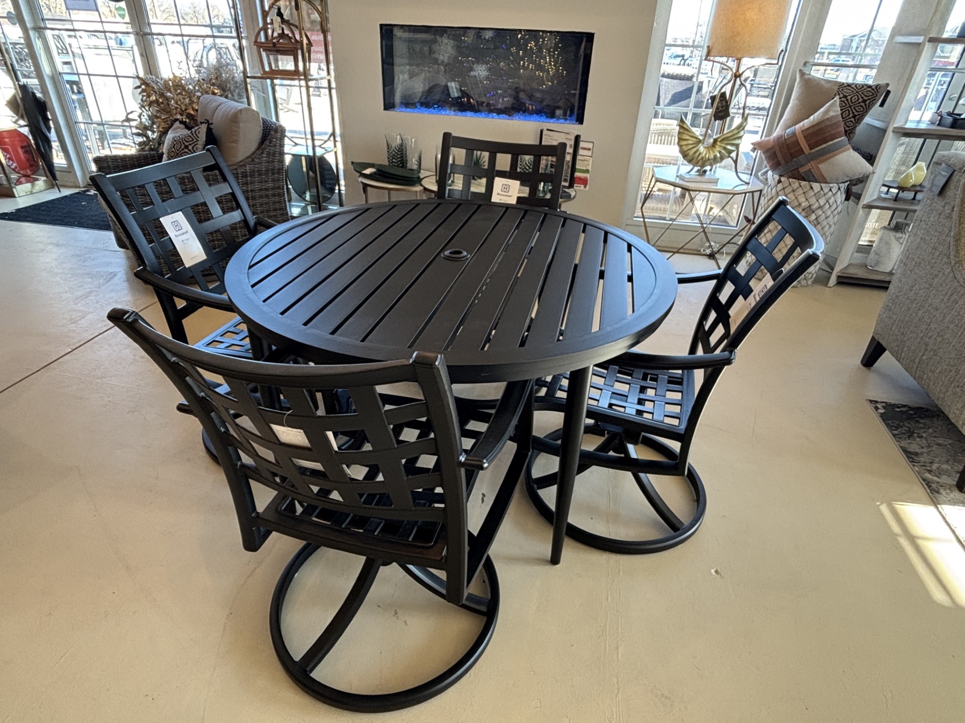 carlisle stratford 48″ dining set product image