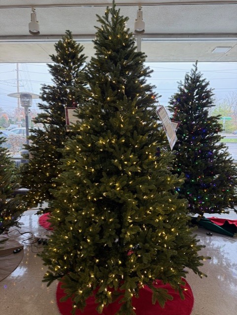 7.5′ aspen spruce – color changing clear/multi led lights